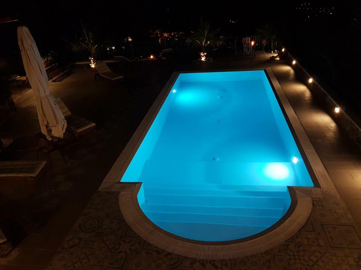 Casa Masaria Lägenhet Lipari  Exteriör bild